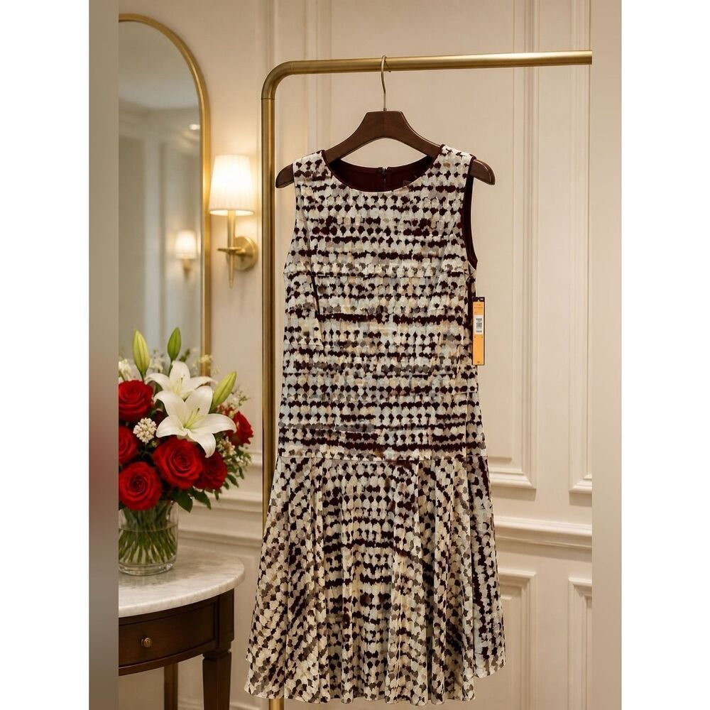 BLACK AND WHITE DRESS S-12